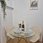 Zencozy - Free Underground Parking * بوخارست