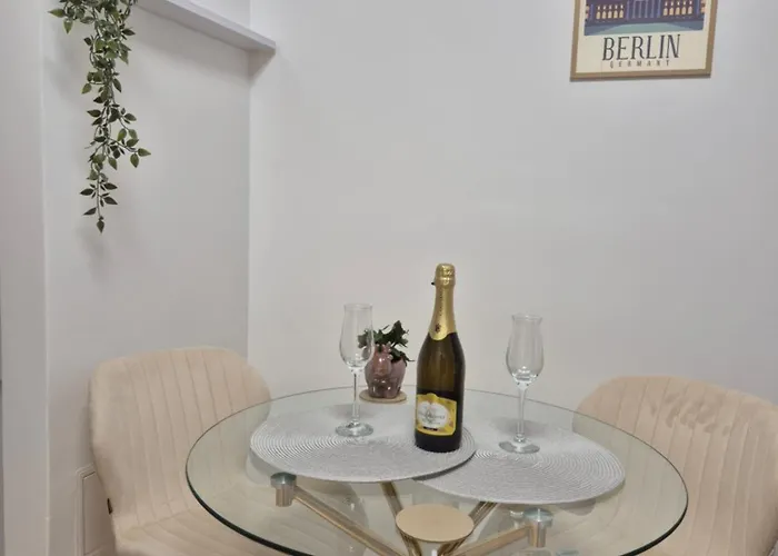 Zencozy - Free Underground Parking * Bucharest