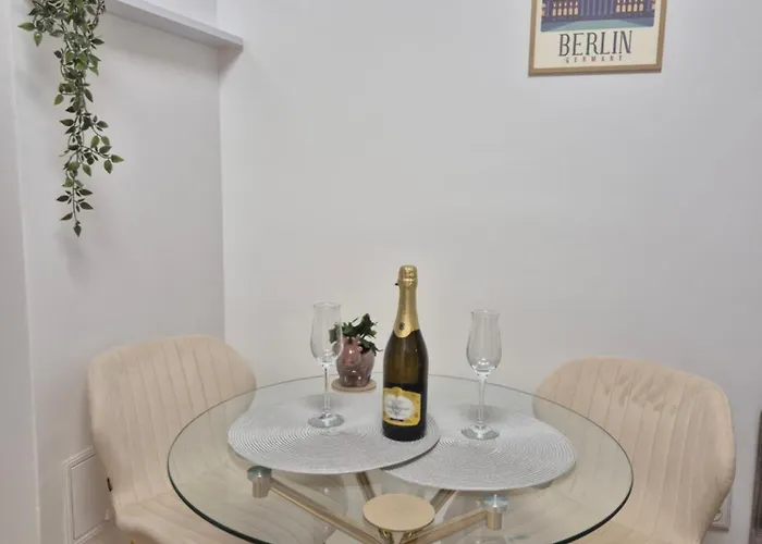 Zencozy - Free Underground Parking Bükreş