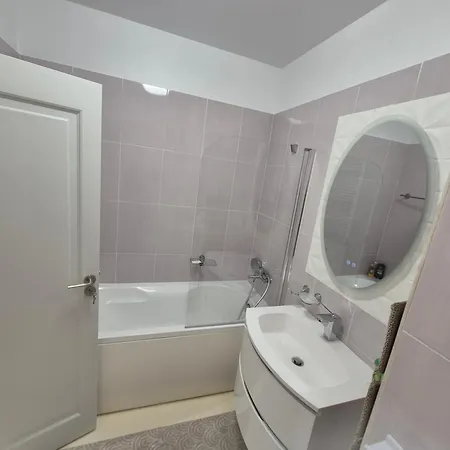 Apartamento Zencozy - Free Underground Parking